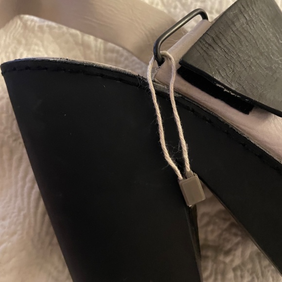 Vic mate black and beige size 6, made in Italy leather  platform and fun! - Picture 4 of 7